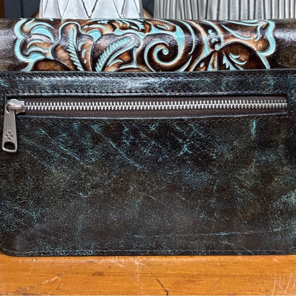 PATRICIA NASH Tooled Laurentina Crossbody Italian Leather Handcrafted Stitching - Picture 15 of 15